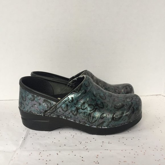 Dansko Shoes - Dansko Blue Gray Patent Patterned Clog - Size 39